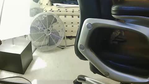 jherm485334 online show from January 24, 10:51 pm