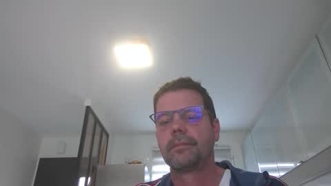 jhmec44000 online show from March 31, 7:42 am