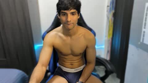 jhon online show from December 22, 10:55 am