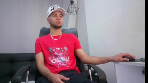 jhon_malo online show from March 11, 3:36 am