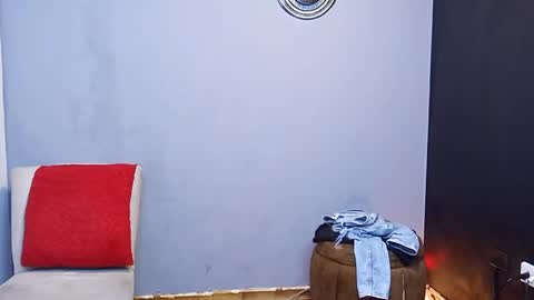 jhonny_thes28 online show from November 19, 2:33 am