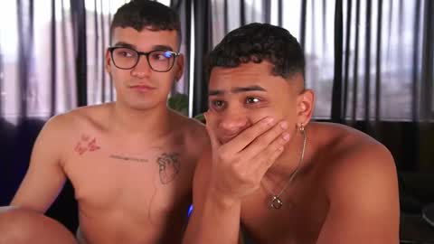 Jhonny  online show from October 30, 1:55 pm