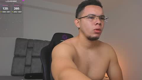 Jhonatan80  online show from November 20, 7:18 am