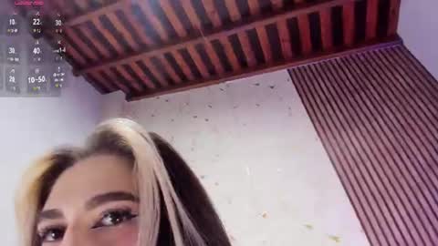 jimenawhite1 online show from July 28, 4:10 am