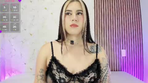 jimenawhite1 online show from June 29, 3:58 am