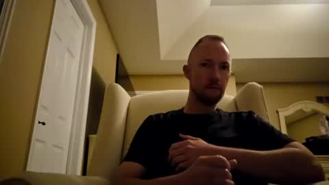 jimmyb1320 online show from July 18, 6:26 am
