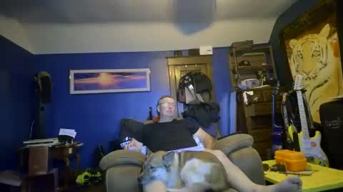 jimmycrackedcorn4u online show from July 7, 9:19 pm