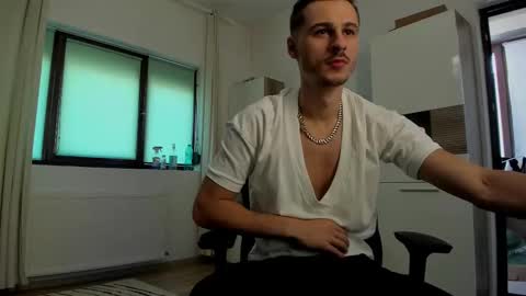 Snapshot of jimmys_style chatting on September 15, 12:17 pm AlphaJimmy online show from September 15, 12:17 pm