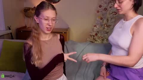 Hey Guys We are Julia ginger  Tina brunette online show from December 7, 4:42 pm