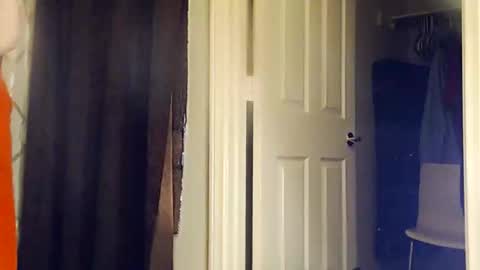 MyKeyBoy online show from January 11, 6:41 am