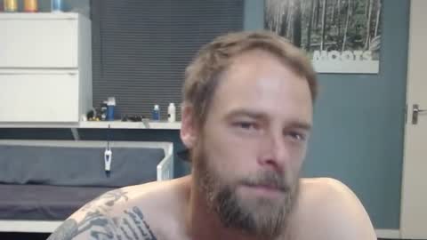 JamesJan van Rebel online show from January 15, 3:15 am