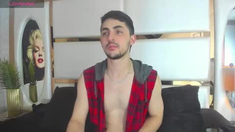 jo_silva99 online show from January 14, 11:02 pm