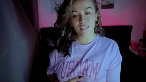 Johana              online show from November 22, 10:13 am