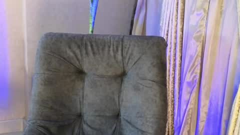 JOAN SAENZ online show from October 8, 2:40 am