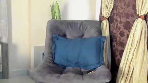 JOAN SAENZ online show from February 12, 6:51 pm