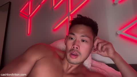 jockb8tor online show from March 30, 8:42 pm