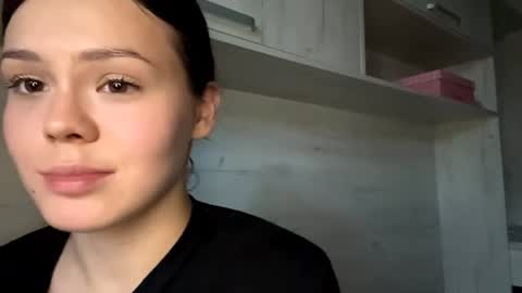 Mila online show from July 10, 1:27 pm