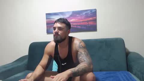 Snapshot of jodogs chatting on October 23, 6:09 pm Tiberius online show from October 23, 6:09 pm