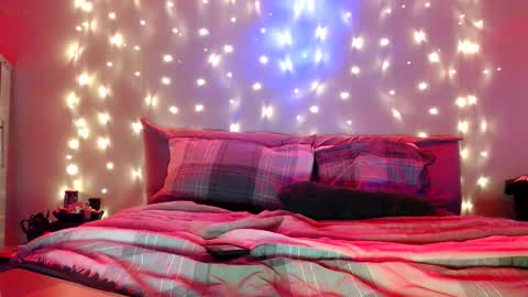 joe7168 online show from April 2, 1:13 am