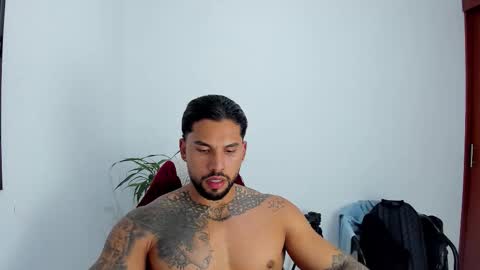 joe_esthetic online show from November 26, 11:34 pm