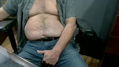 Snapshot of joebloe02 chatting on October 6, 2:57 pm joebloe02 online show from October 6, 2:57 pm