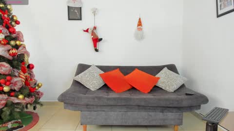 Snapshot of joelandalexa chatting on December 9, 6:14 pm joelandalexa online show from December 9, 6:14 pm