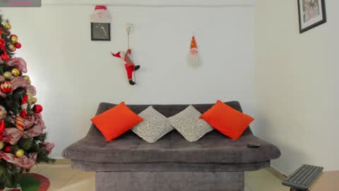 Snapshot of joelandalexa chatting on December 28, 8:58 pm joelandalexa online show from December 28, 8:58 pm