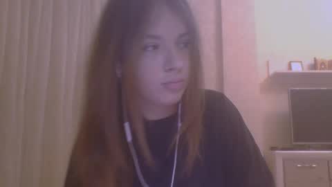 Jennifer online show from October 13, 4:31 pm