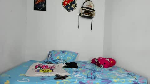 johan_and_antonella online show from December 20, 11:12 pm