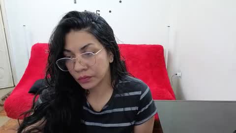johana_collins online show from March 3, 2:24 pm