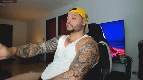 King -    online show from October 16, 11:25 pm