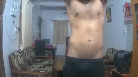 john_desihunk online show from December 5, 10:50 am