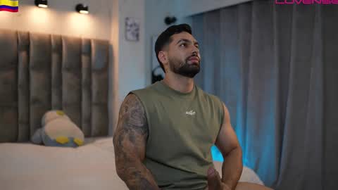 john online show from March 20, 11:21 pm