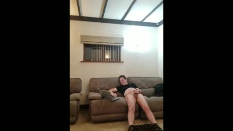 johnathan_stuart33 online show from February 7, 12:46 am