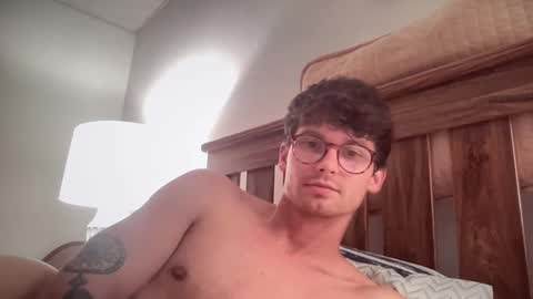 Johnny online show from October 1, 3:05 am