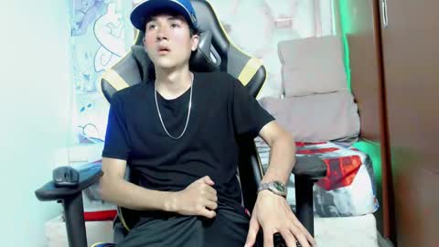 johnny_cagee online show from October 8, 6:41 am