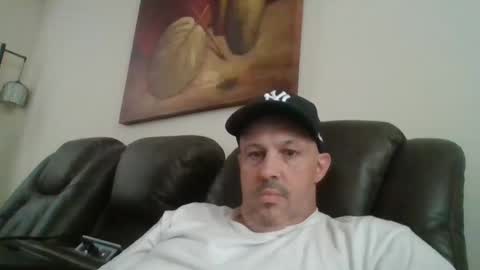 Snapshot of johnnycb7 chatting on September 18, 4:44 pm johnnycb7 online show from September 18, 4:44 pm