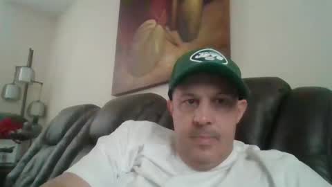 Snapshot of johnnycb7 chatting on March 3, 6:35 pm johnnycb7 online show from March 3, 6:35 pm