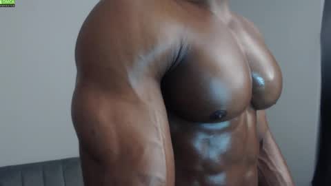 MASTER OF SUBS BETA SLAVES online show from December 2, 7:45 pm