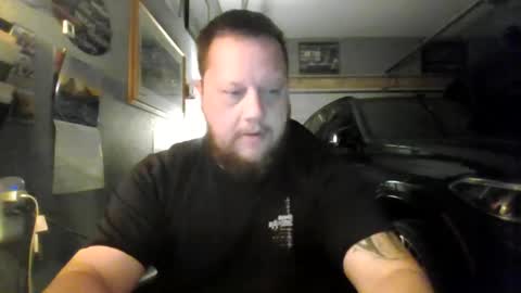 Snapshot of johnnydub3685 chatting on March 3, 1:01 pm johnnydub3685 online show from March 3, 1:01 pm