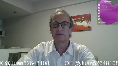 Snapshot of johnq_23 chatting on October 23, 10:21 pm John online show from October 23, 10:21 pm