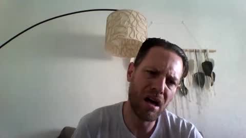 jojo19844 online show from May 7, 9:05 am