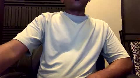 jojoseph2331 online show from April 12, 6:06 am