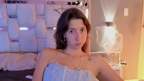 jolie_lov online show from October 10, 6:03 pm