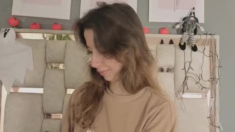 jolie_lov online show from October 24, 4:52 pm