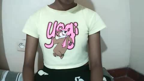 joliekah27 online show from January 10, 5:35 am