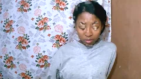 joliekah27 online show from March 8, 4:39 pm