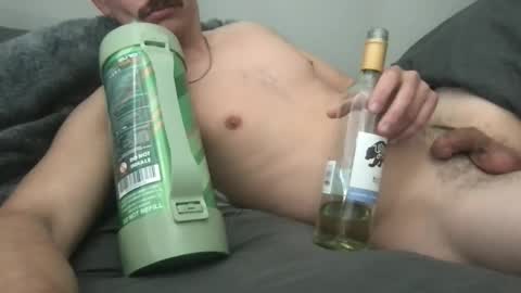 jonandersio11 online show from April 28, 1:37 pm