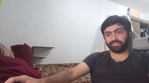 jonasf2525 online show from June 4, 3:45 am