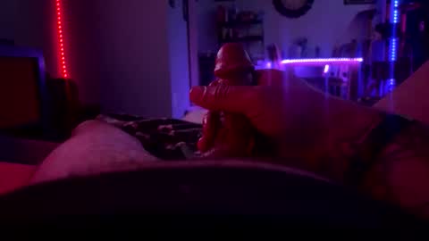 jonathancw19 online show from January 17, 8:02 am